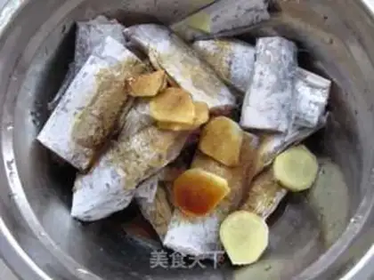 Make Crispy hairtail step 1