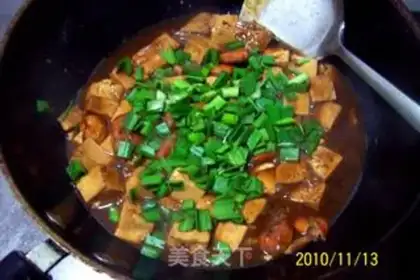Make Braised tofu with fresh shrimp and garlic step 11