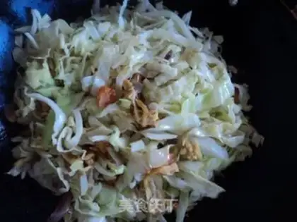 Make stir-fried rice noodles step 7