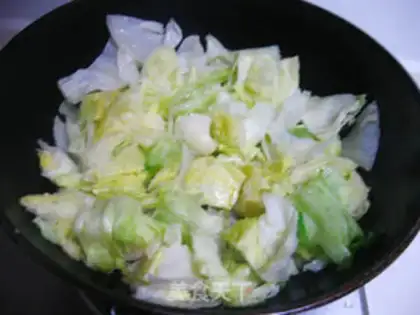 Make curry fried noodles step 3