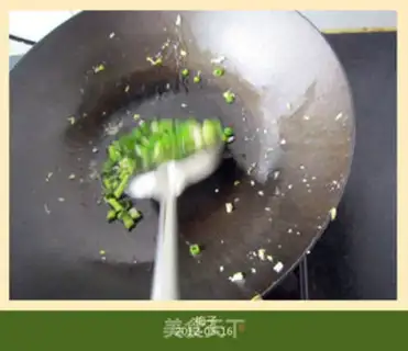 Make Colorful egg fried rice step 4
