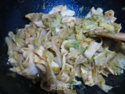 Make curry fried noodles step 6