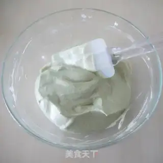 Make Matcha honey bean mousse cake step 15