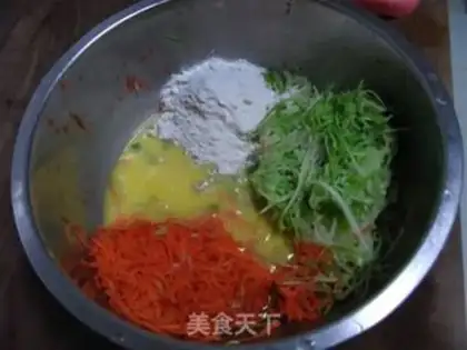 Make Zucchini egg cake step 2