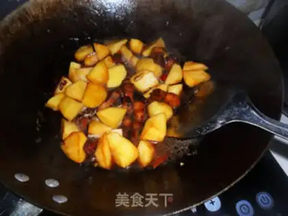 Make braised pork and potato step 6
