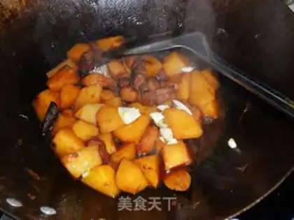 Make braised pork and potato step 7