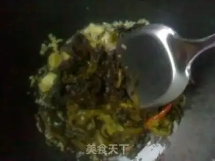 Make fish with Chinese sauerkraut step 4