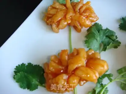 Make Orange two-color chrysanthemum fish step 17