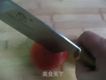 Make Hand-rolled noodles with tomato and egg step 2