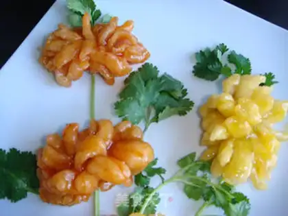 Make Orange two-color chrysanthemum fish step 18