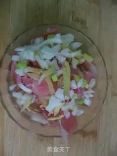 Make Hand-rolled noodles with tomato and egg step 6