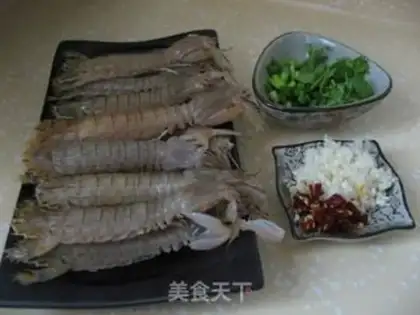 Make Pepper shrimp with salt and pepper step 1