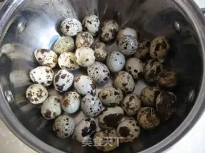 Make stewed quail eggs step 1