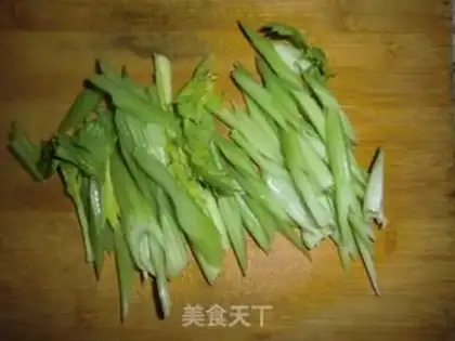 Make celery powder step 3