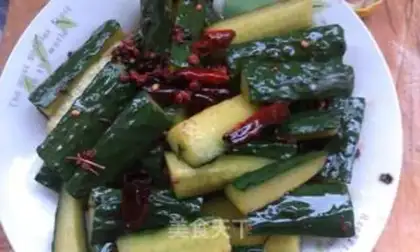 Make Hot and sour cucumber step 2