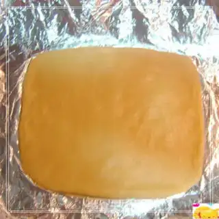 Make Caramel peanut crisp step 5