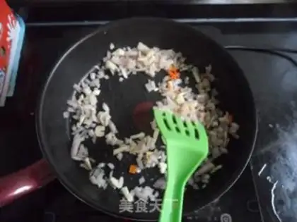 Make Green pepper tomato beef pasta step 5