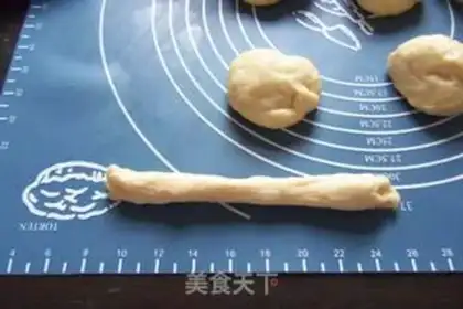 Make sausage bread step 7