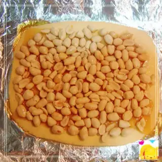 Make Caramel peanut crisp step 7