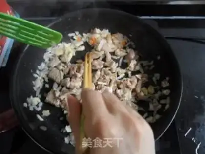 Make Green pepper tomato beef pasta step 6