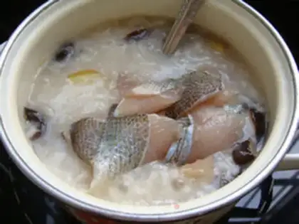 Make Mushroom fish fillet porridge step 10