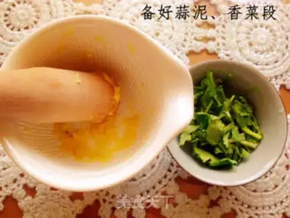 Make Hand-shredded eggplant with cold salad step 5