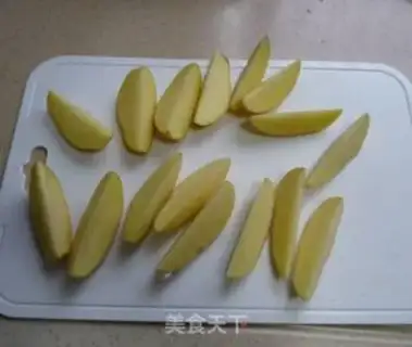 Make Rosemary Roasted Potato Corner step 1