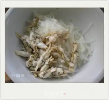 Make Razre and shredded radish soup step 4