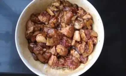 Make Jiwei shrimp with garlic flavor step 1
