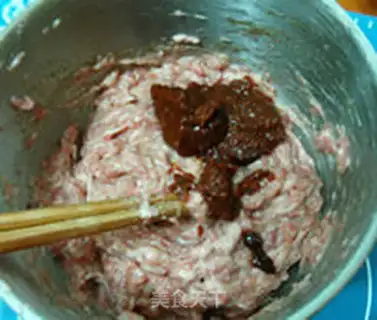 Make Fresh meat steamed buns step 15