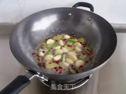 Make Stewed tofu with catfish step 4