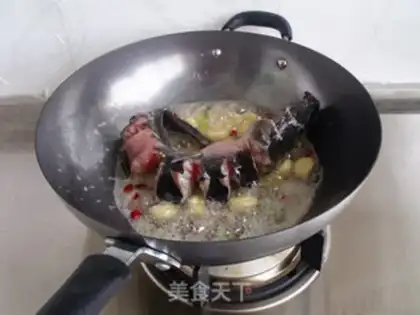 Make Stewed tofu with catfish step 5