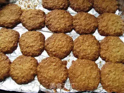 Make Oatmeal crackers step 8
