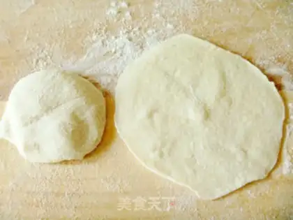Make Chives and pork pot stickers step 6
