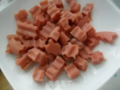 Make stir-fried cauliflower with ham step 1