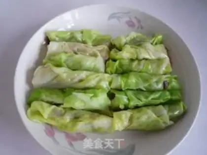 Make Steamed cabbage meat roll step 8