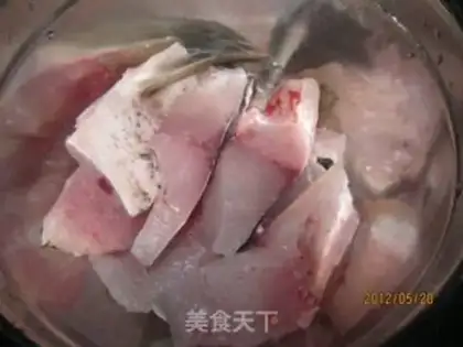 Make Braised fish with pickled mustard step 0