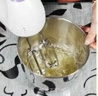 Make Delicious sweet cake step 2