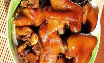 Make Sauce pig