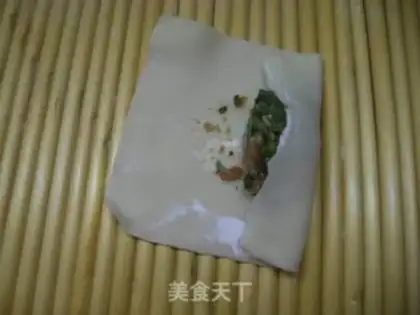 Make Wild vegetable meat wonton step 7