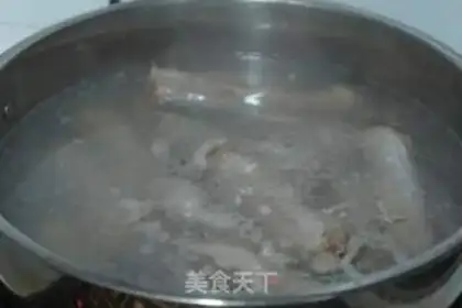 Make chilli duck neck step 2
