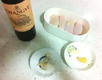 Make Roasted wings in red wine with lemon honey step 0