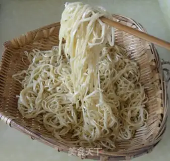 Make Chongqing cold noodles step 2