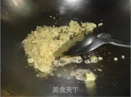 Make Roasted white mussel with garlic flavor step 3