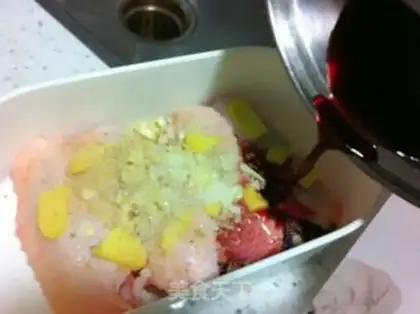 Make Roasted wings in red wine with lemon honey step 4