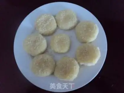 Make Pan-fried potato cake step 4