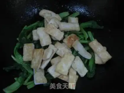 Make stir-fried tofu with cabbage step 7