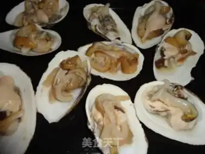 Make Roasted white mussel with garlic flavor step 7