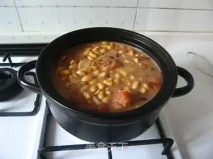 Make Stewed pork knuckles with soybeans step 14