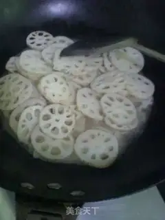 Make Sweet and sour lotus root slices step 3